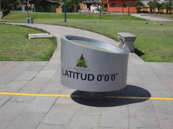 Ecuador Abenteuer: Äquator